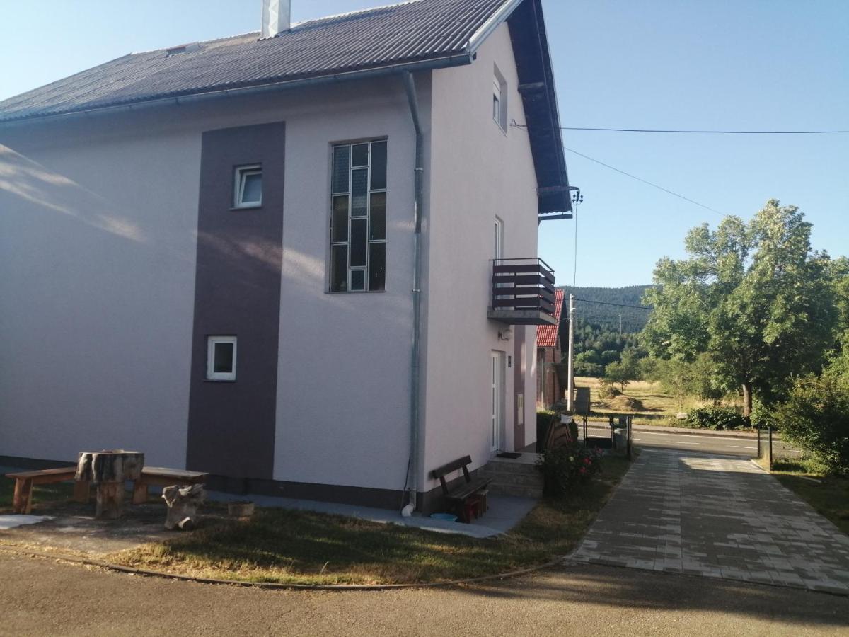 Ferienwohnung House Natali Vrhovine Exterior foto